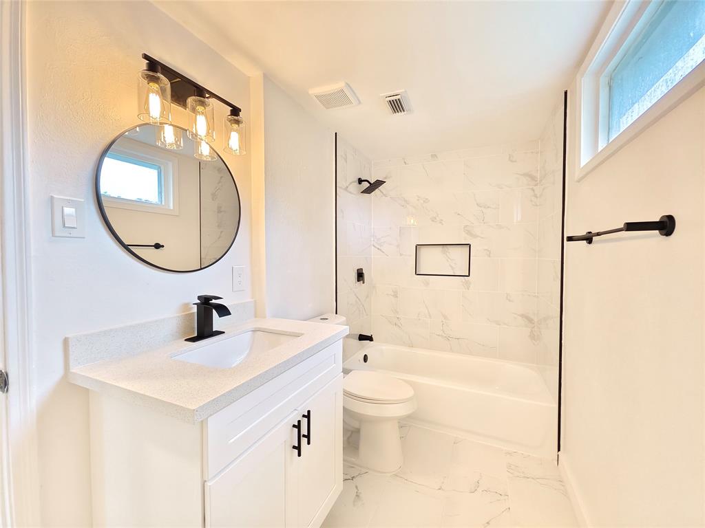 4106 Clovernook Lane, Seabrook, Texas image 38