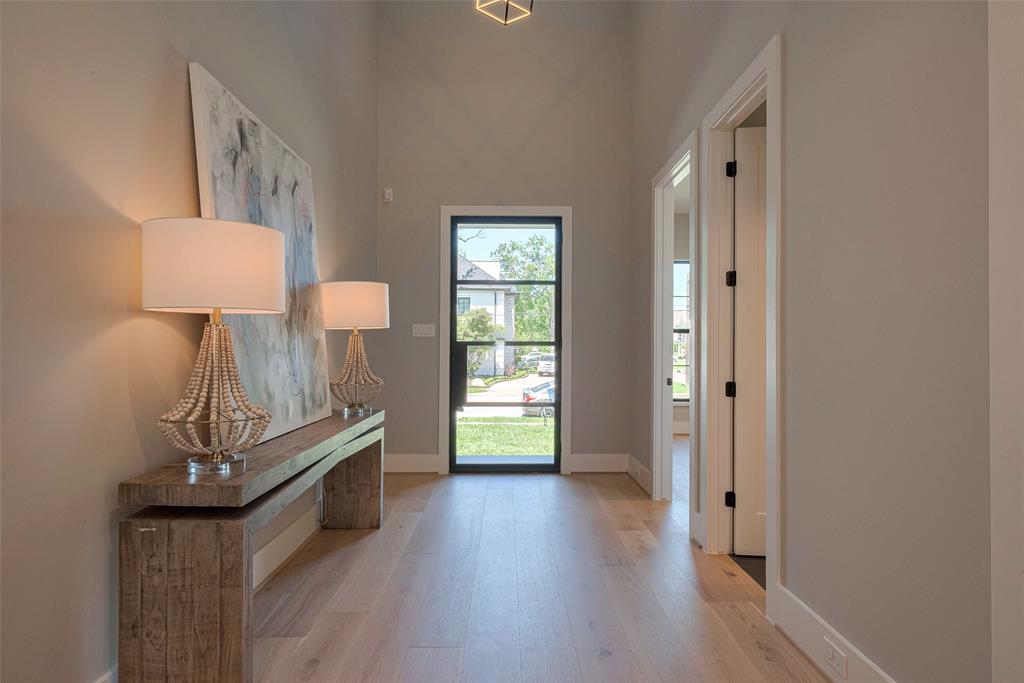 4911 Evergreen Street, Bellaire, Texas image 6