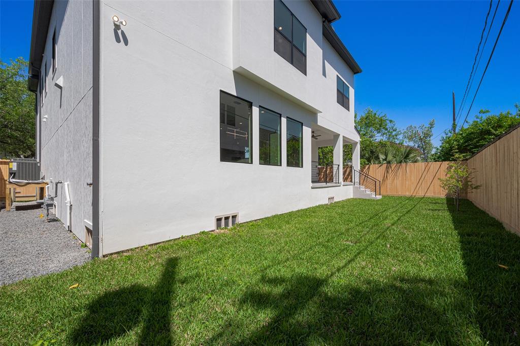 4911 Evergreen Street, Bellaire, Texas image 50