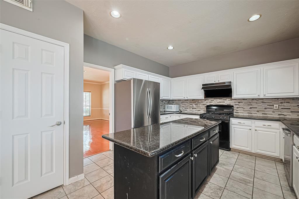 16306 Ash Point Lane, Sugar Land, Texas image 12
