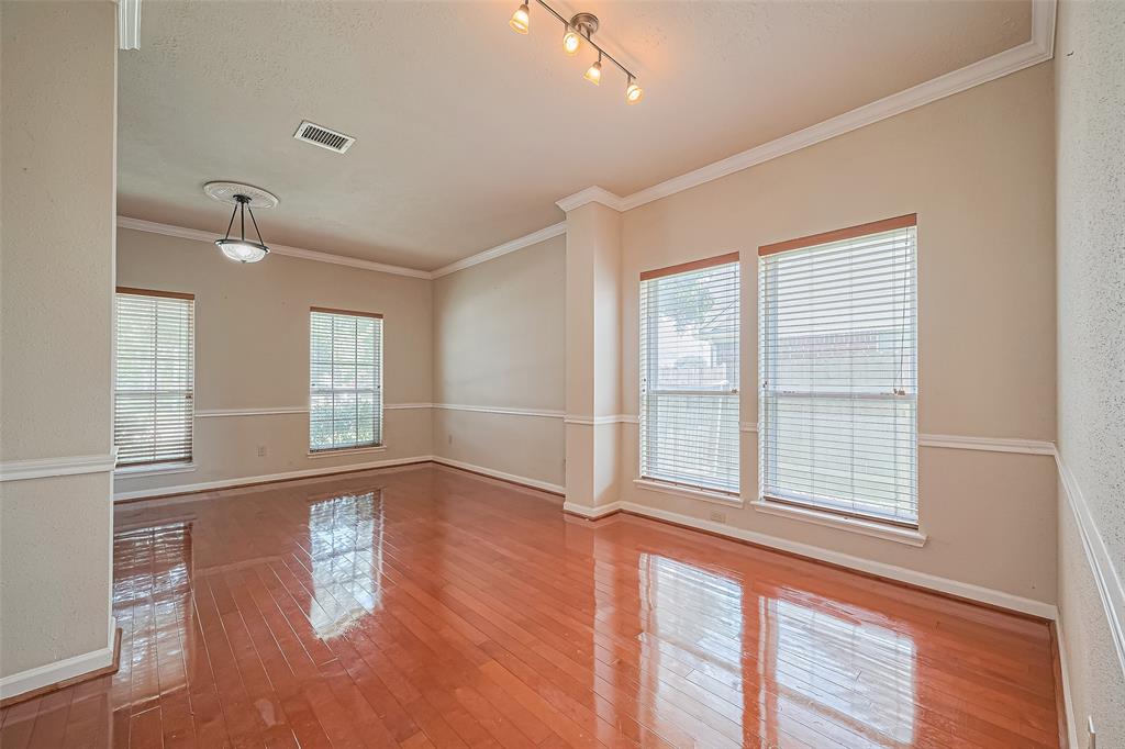 16306 Ash Point Lane, Sugar Land, Texas image 9