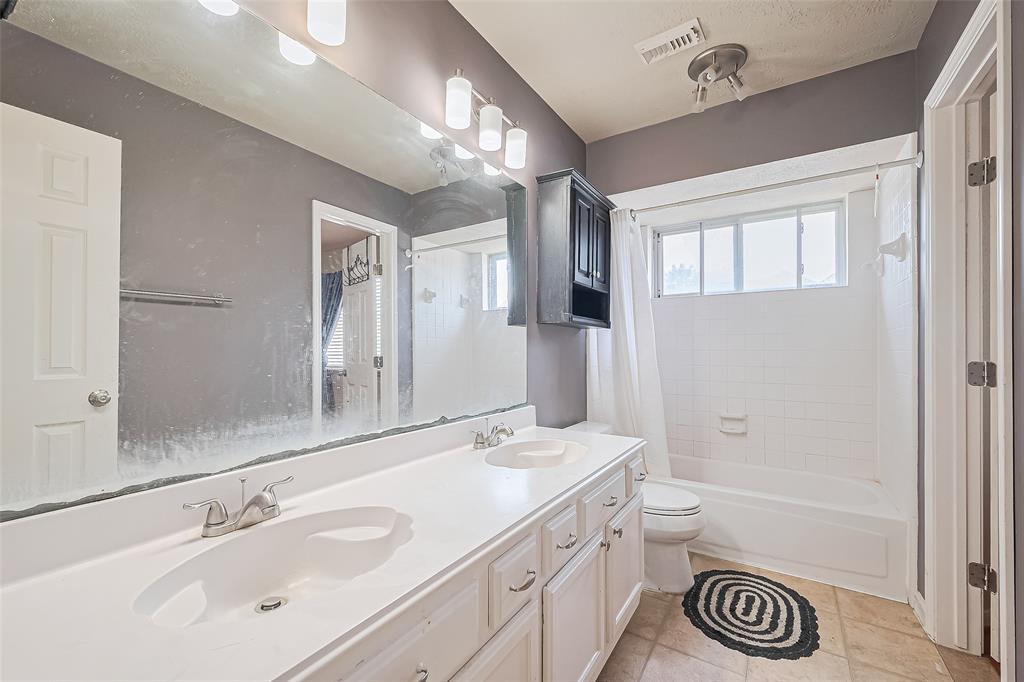 16306 Ash Point Lane, Sugar Land, Texas image 34