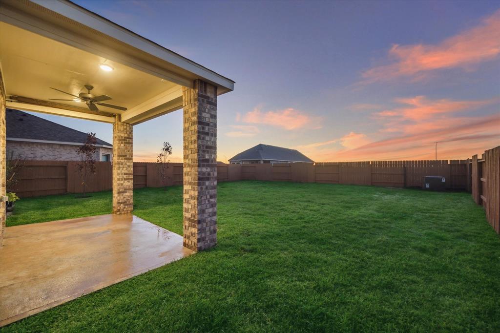 8119 Blue Fish Drive, Cypress, Texas image 32