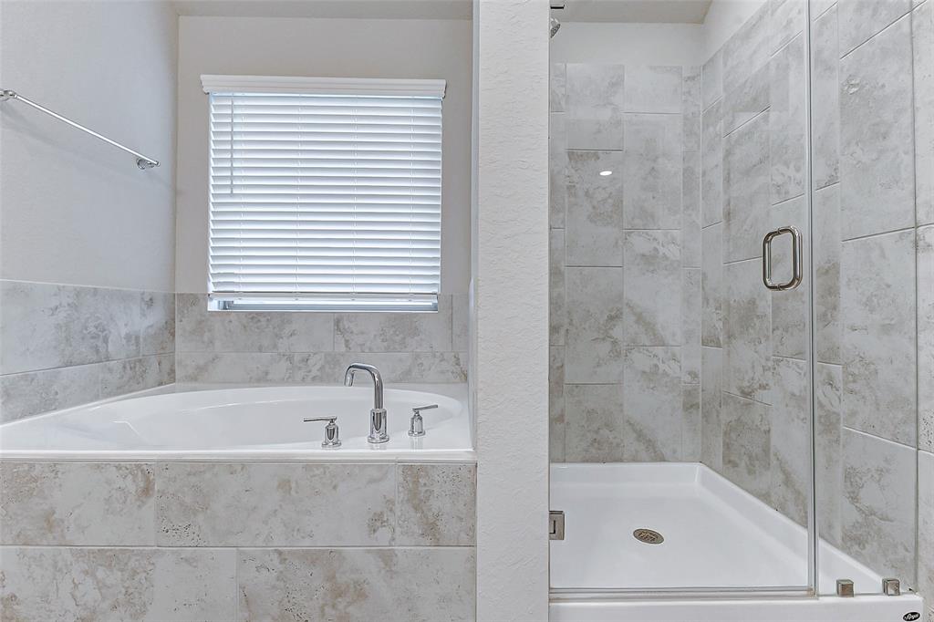 8119 Blue Fish Drive, Cypress, Texas image 25