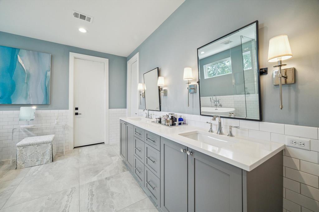 1409 Chamboard Lane, Houston, Texas image 16