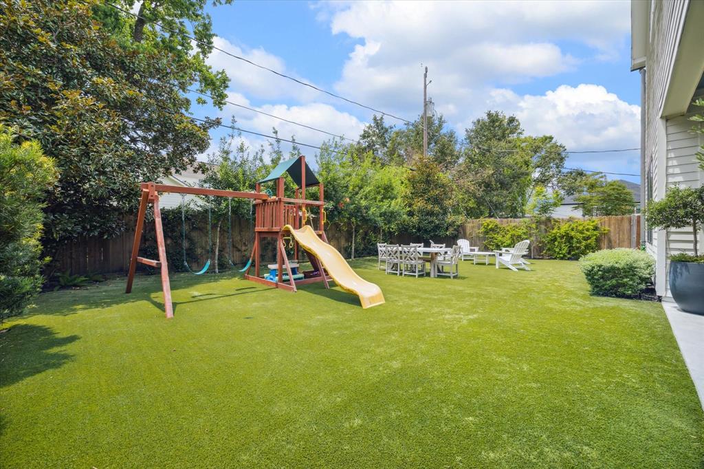 1409 Chamboard Lane, Houston, Texas image 25