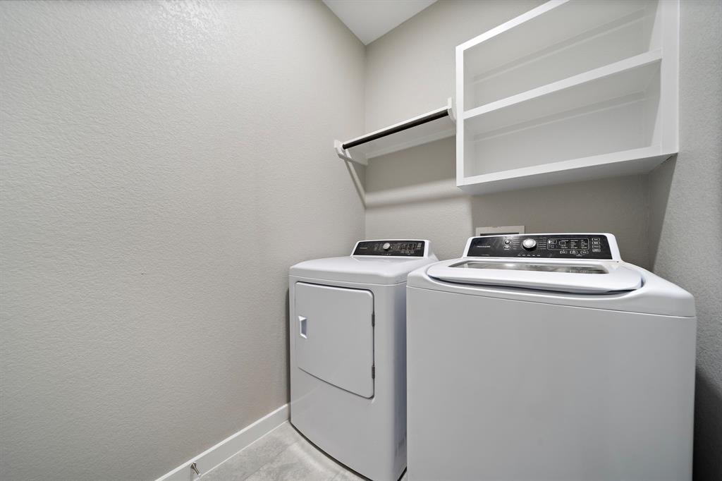 300 Stewart Street, Baytown, Texas image 12