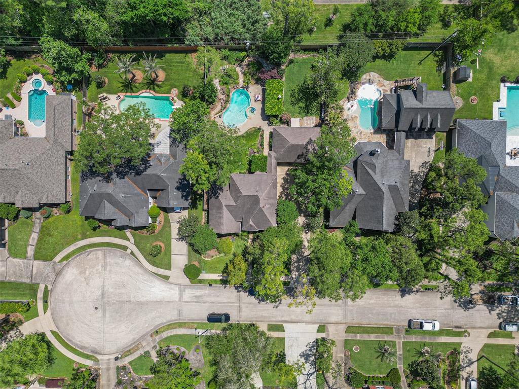 110 Pine Point Court, League City, Texas image 48