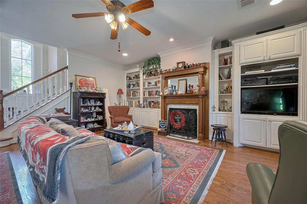 110 Pine Point Court, League City, Texas image 10