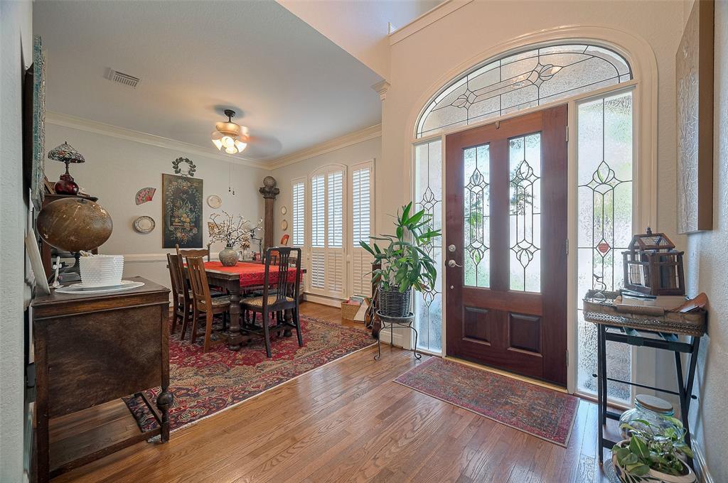 110 Pine Point Court, League City, Texas image 6