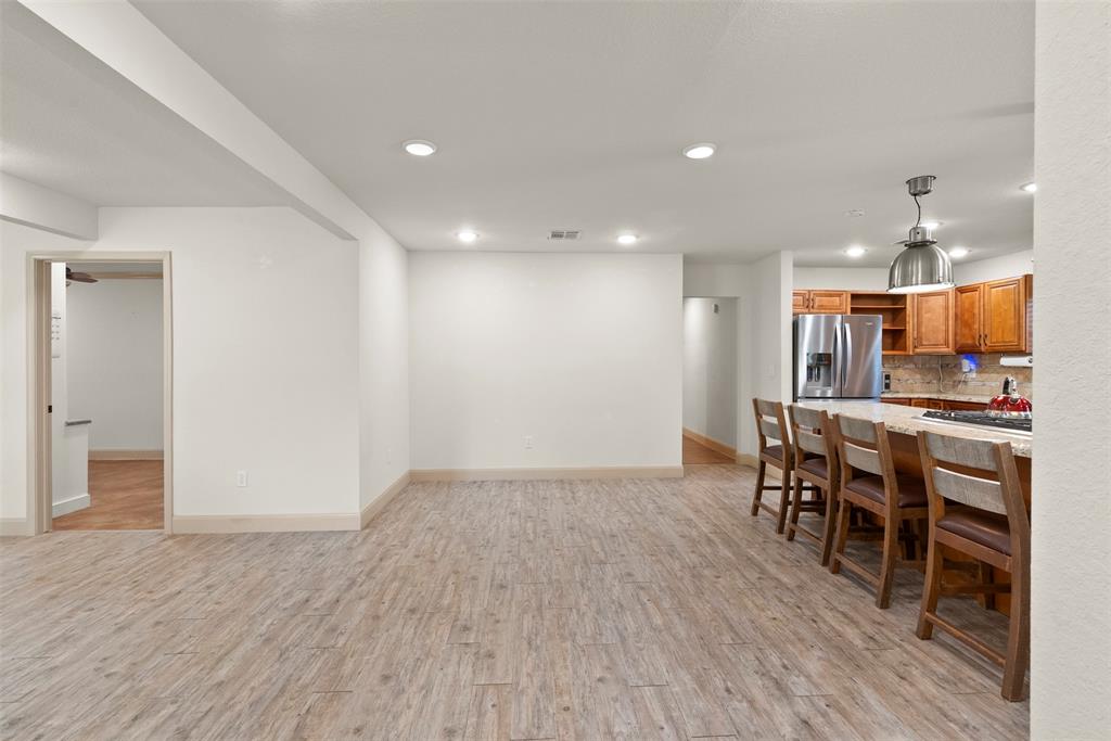 3406 Yupon Street