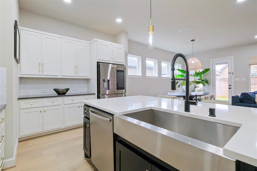 2310 Precision Lane, Katy, Texas image 23