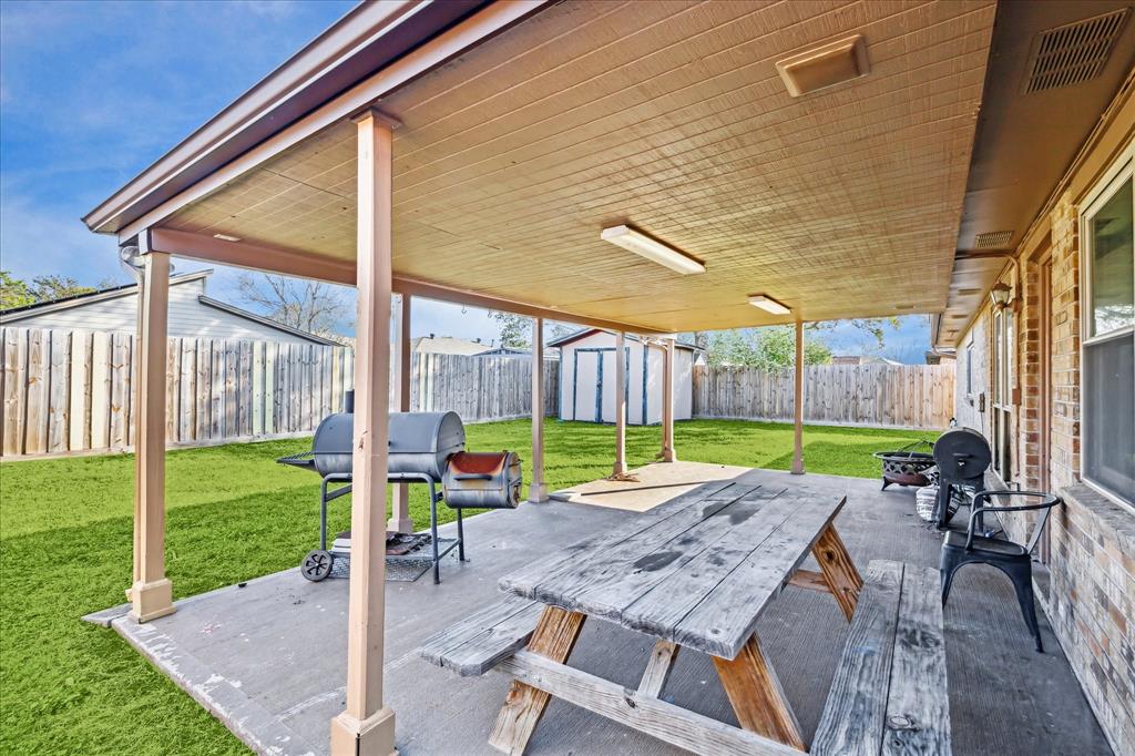 405 S Crockett Street, Deer Park, Texas image 15
