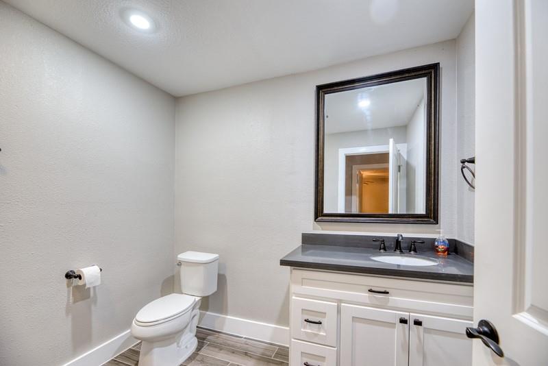 1600 Walnut Lane, Kingwood, Texas image 44
