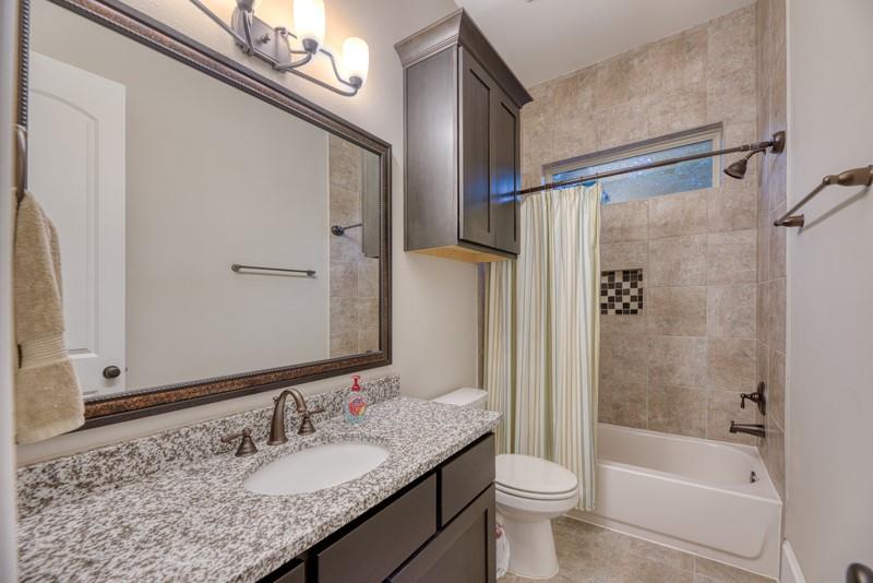 1600 Walnut Lane, Kingwood, Texas image 26