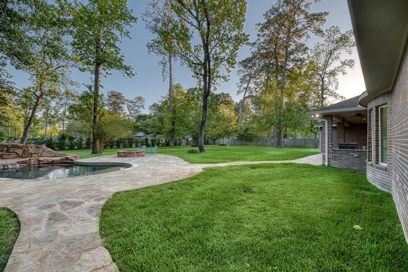 1600 Walnut Lane, Kingwood, Texas image 37