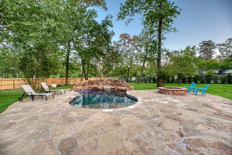 1600 Walnut Lane, Kingwood, Texas image 5