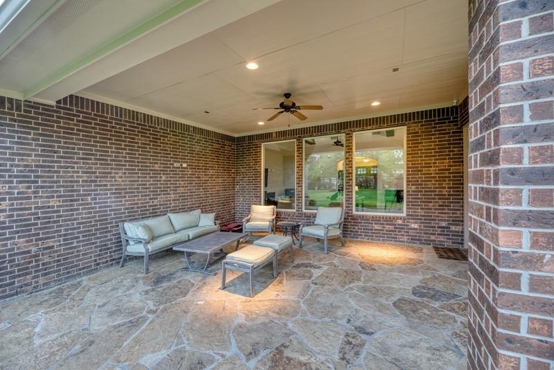 1600 Walnut Lane, Kingwood, Texas image 38