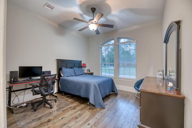 1600 Walnut Lane, Kingwood, Texas image 30