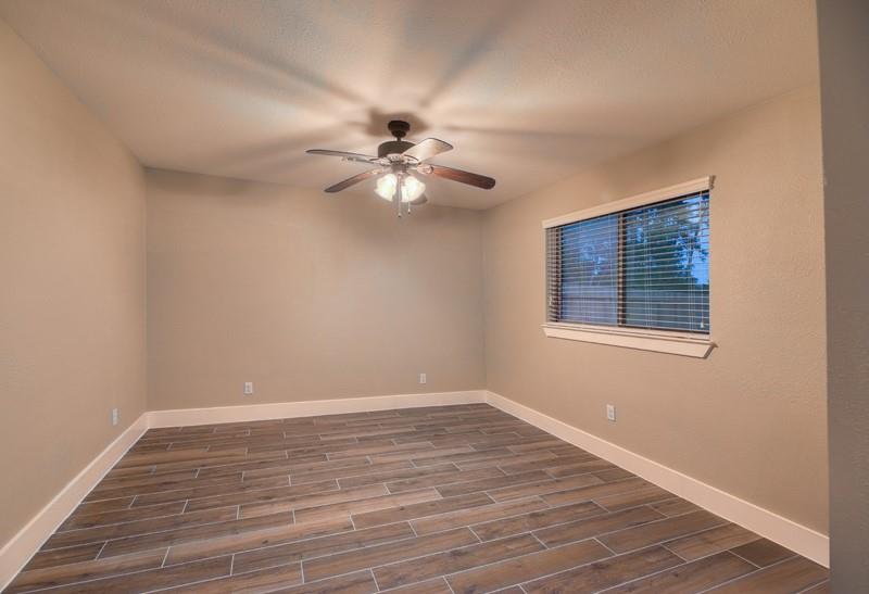 1600 Walnut Lane, Kingwood, Texas image 43