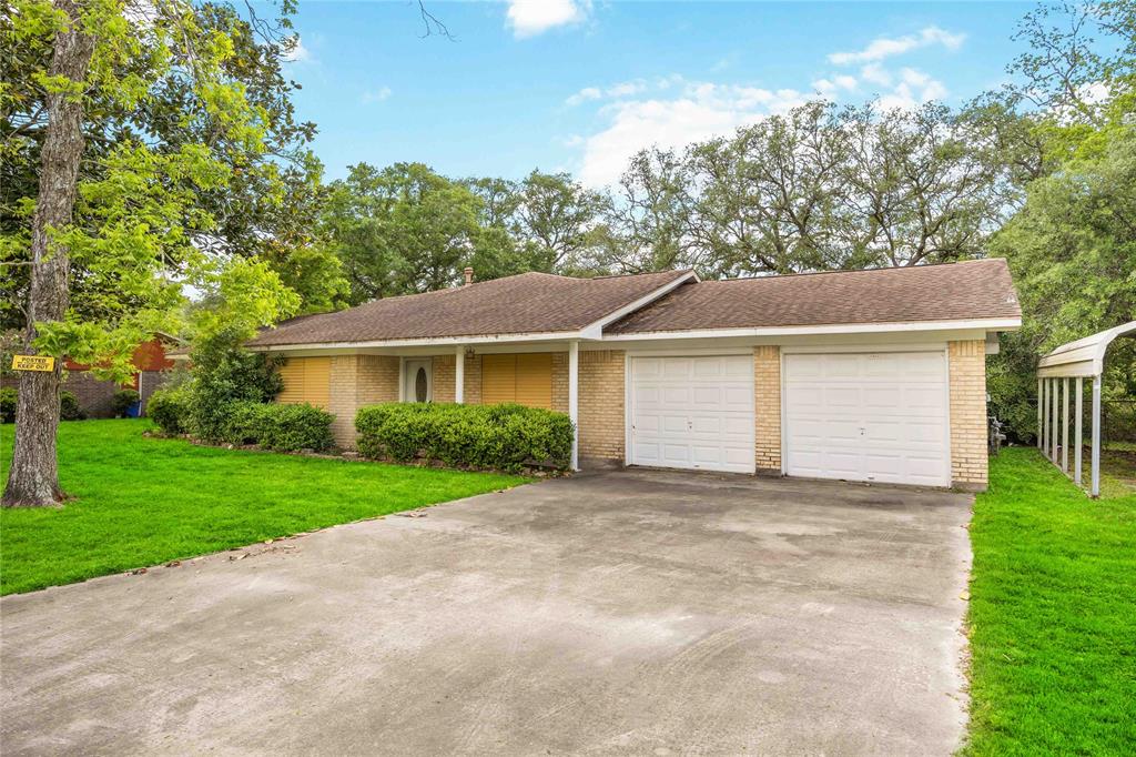 5618 Avenue M 1/2, Santa Fe, Texas image 2