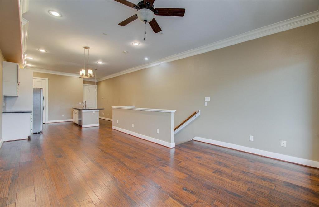 510 Lovett Blvd 308