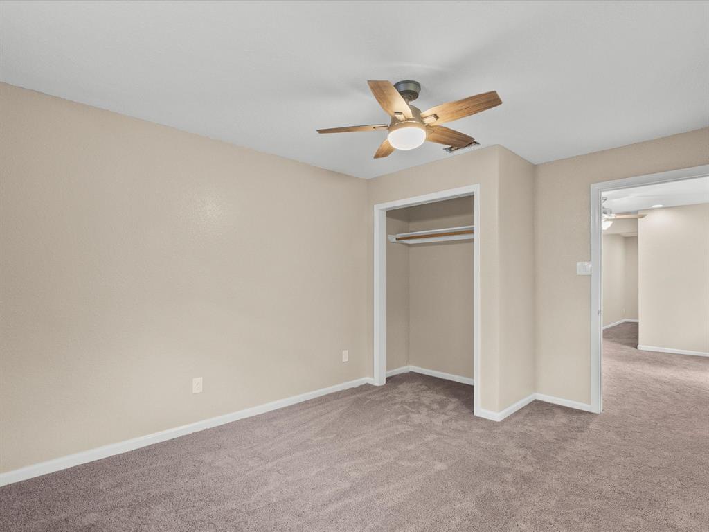 3422 N Elm Road, Santa Fe, Texas image 17