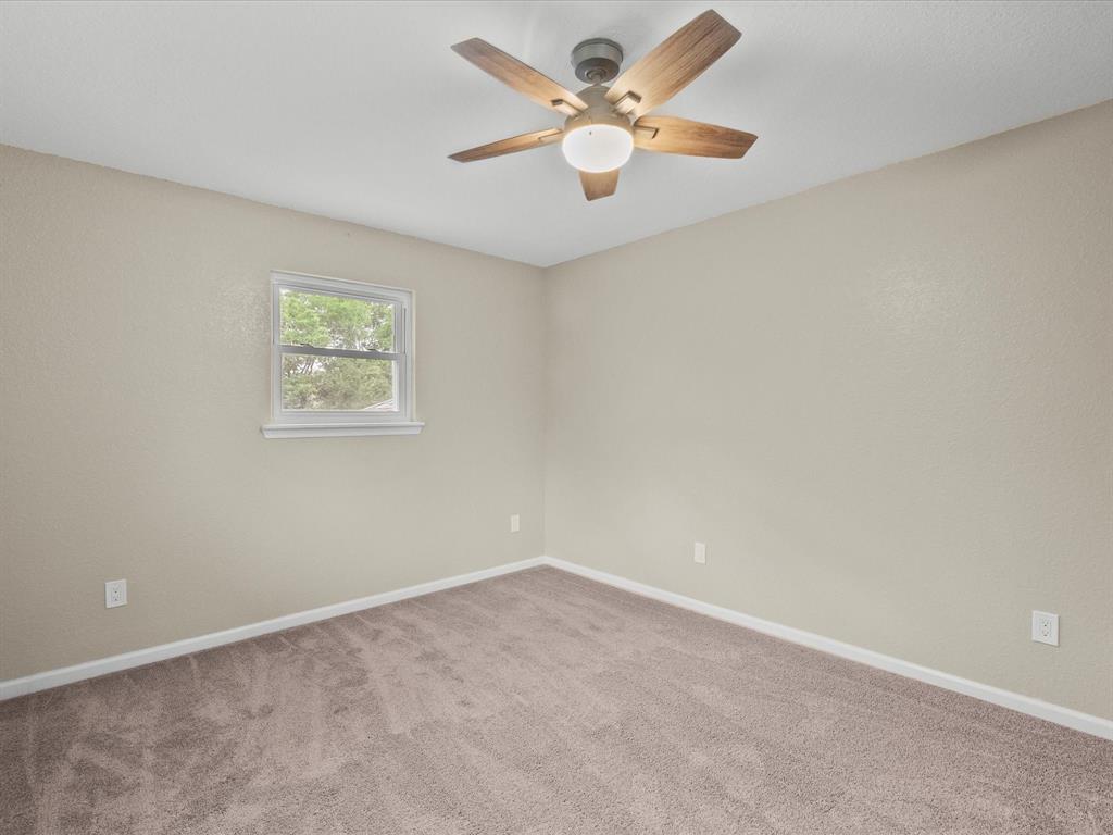 3422 N Elm Road, Santa Fe, Texas image 16