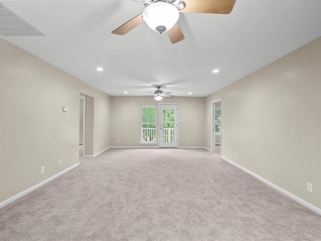 3422 N Elm Road, Santa Fe, Texas image 18