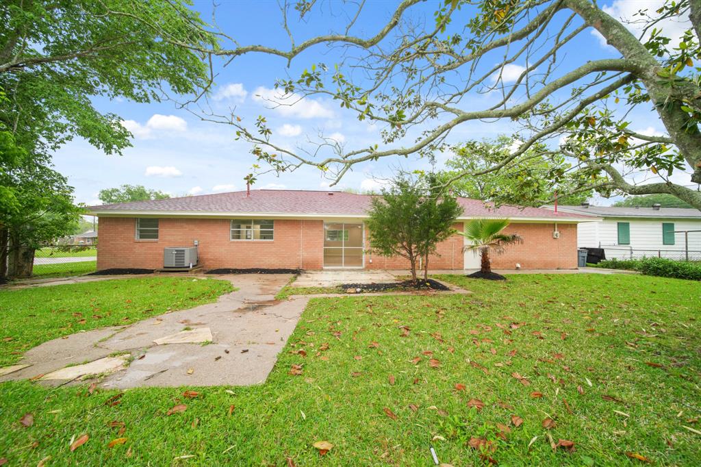 11811 15th Street, Santa Fe, Texas image 5