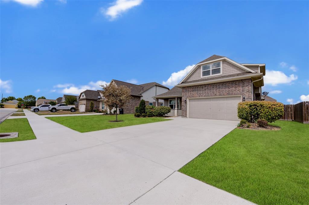 13218 Champions Cup Way, Mont Belvieu, Texas image 3