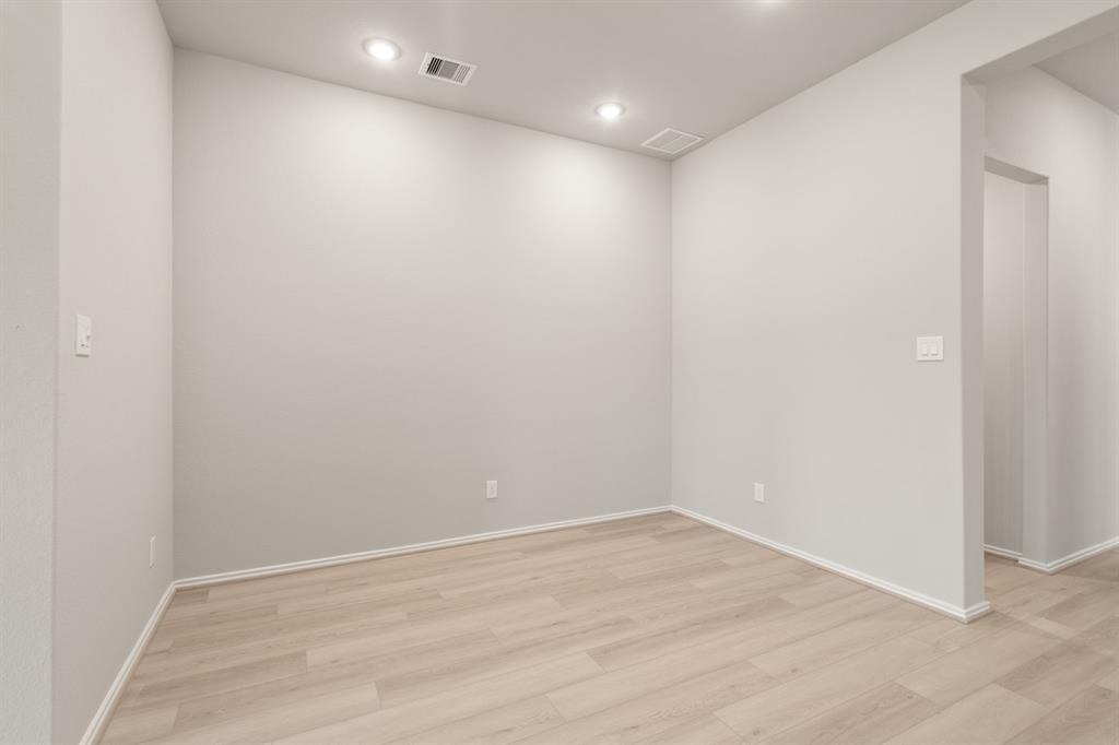 13731 Flint Hollow Drive, Cypress, Texas image 7