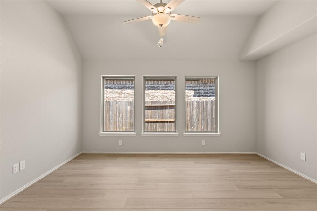 13731 Flint Hollow Drive, Cypress, Texas image 12