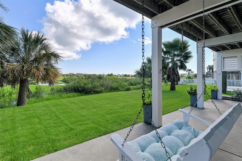4112 Isla Del Sol Drive, Galveston, Texas image 10