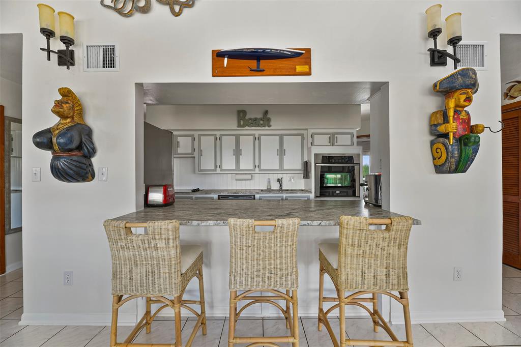 4112 Isla Del Sol Drive, Galveston, Texas image 24