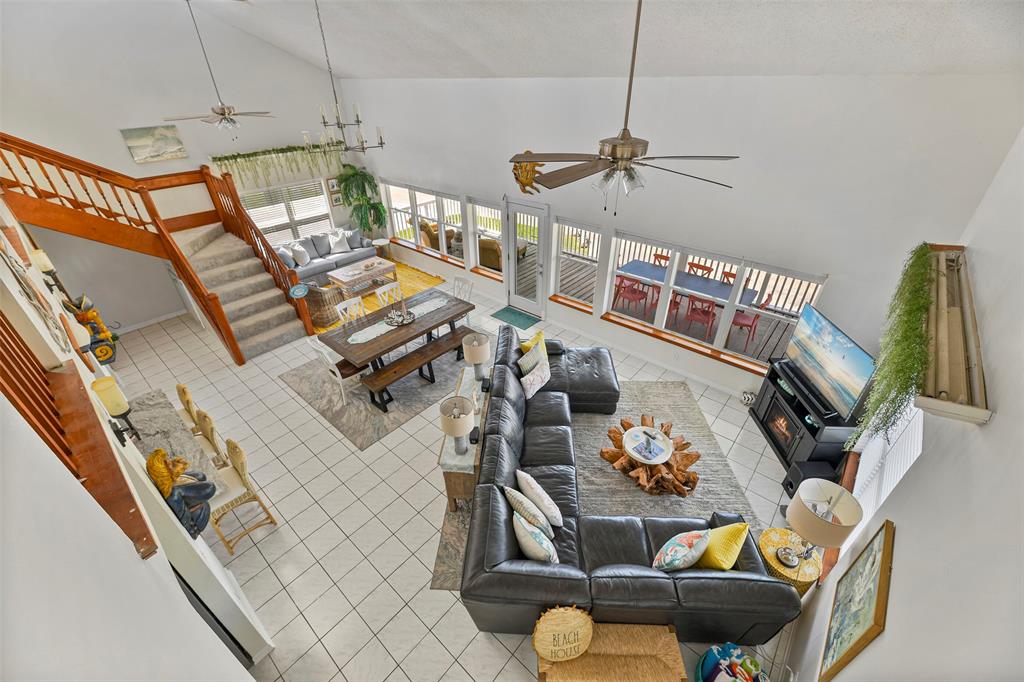 4112 Isla Del Sol Drive, Galveston, Texas image 13