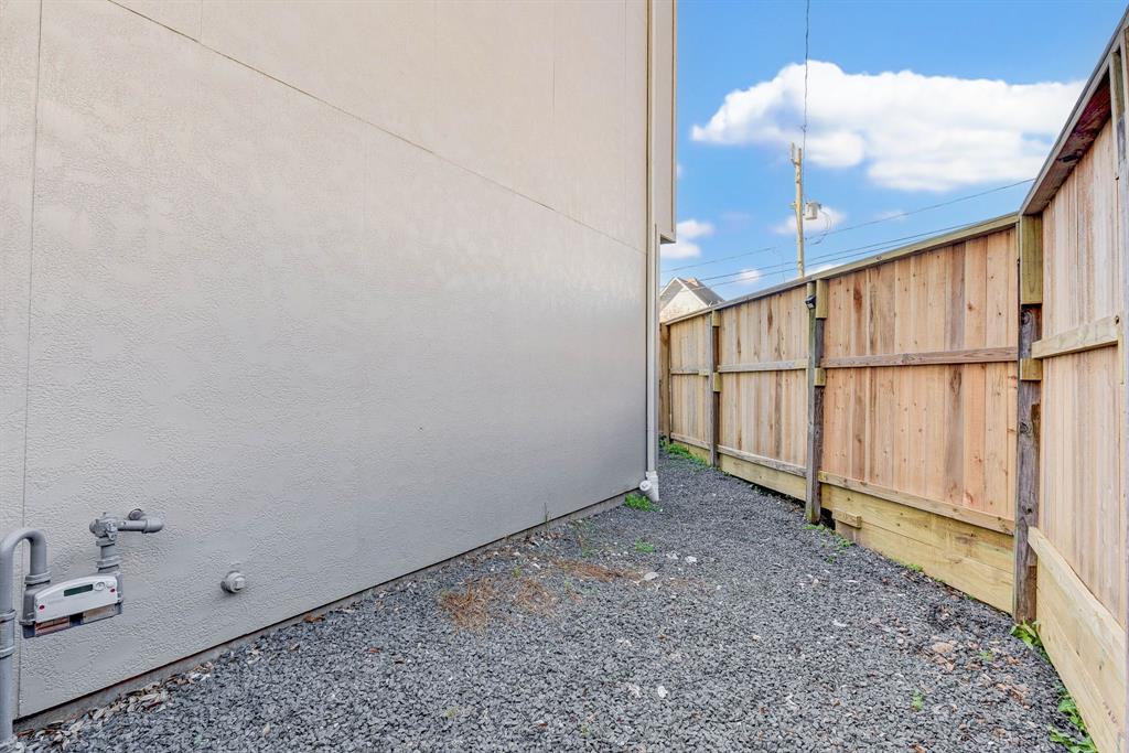 312 Grove Street, Houston, Texas image 29