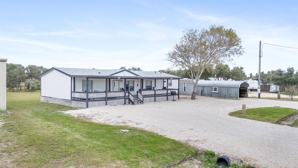 1651 W Harrison Ave Avenue, Port O Connor, Texas image 3