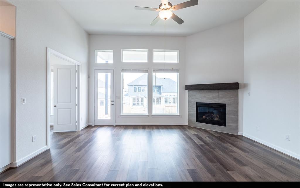 803 Wormwood Drive, League City, Texas image 4