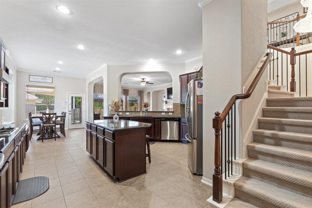 2153 Summit Mist Drive, Conroe, Texas image 12