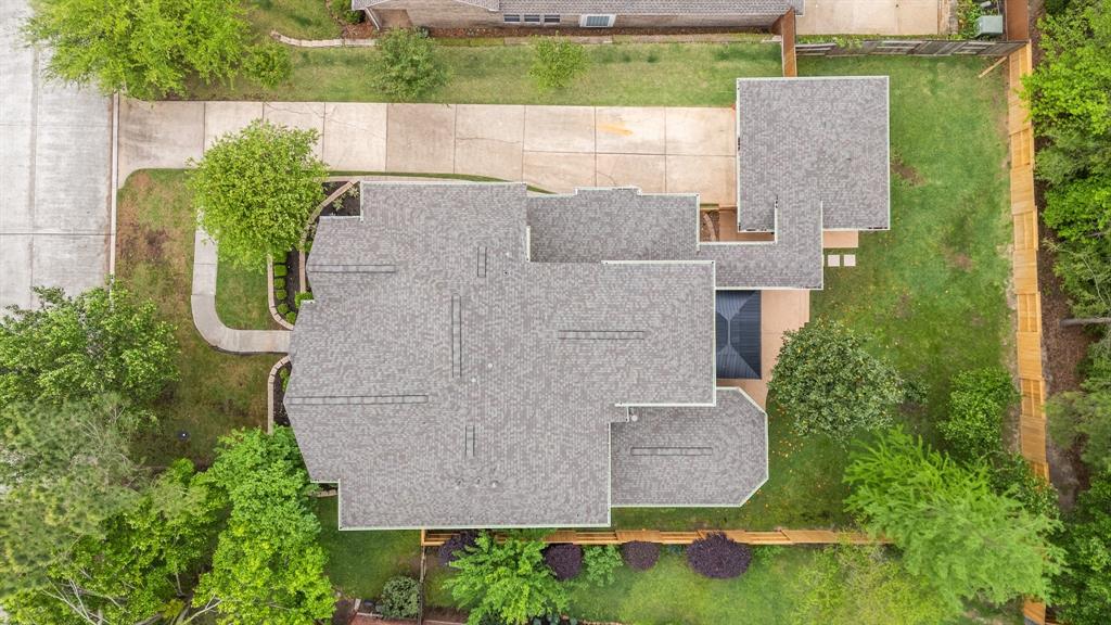 2153 Summit Mist Drive, Conroe, Texas image 5
