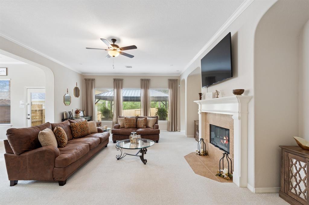 2153 Summit Mist Drive, Conroe, Texas image 17
