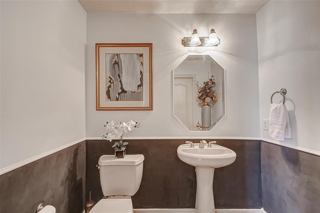 5014 Riverstone Crossing Drive, Sugar Land, Texas image 10