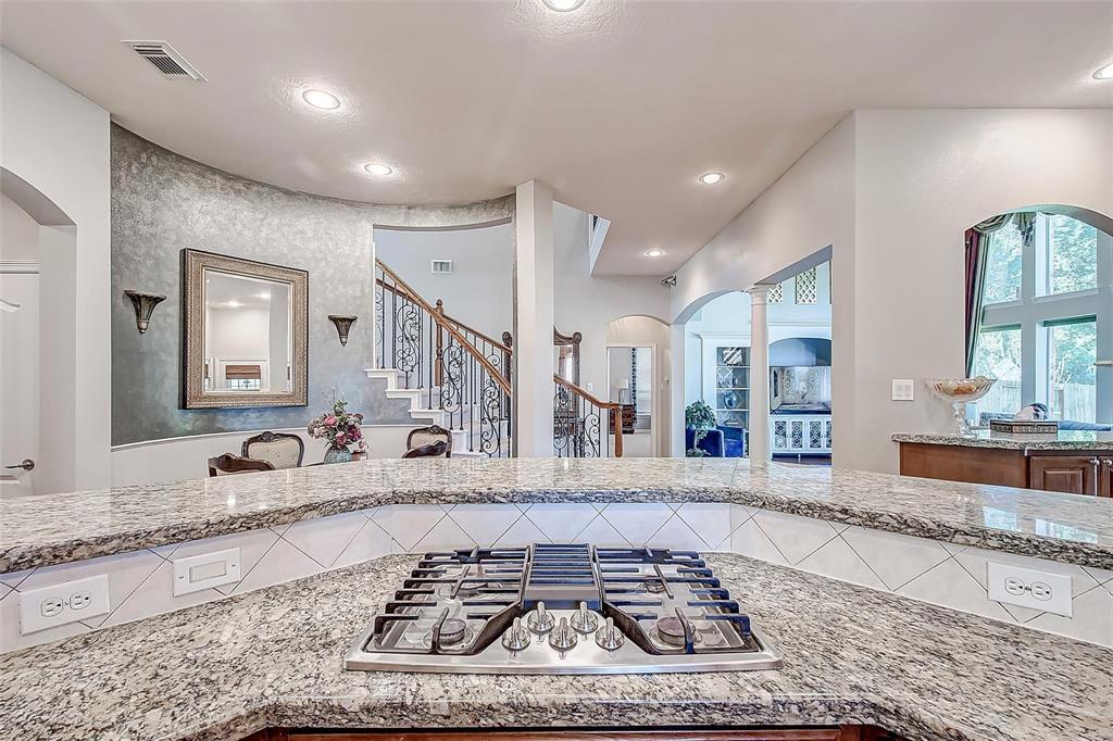 5014 Riverstone Crossing Drive, Sugar Land, Texas image 8