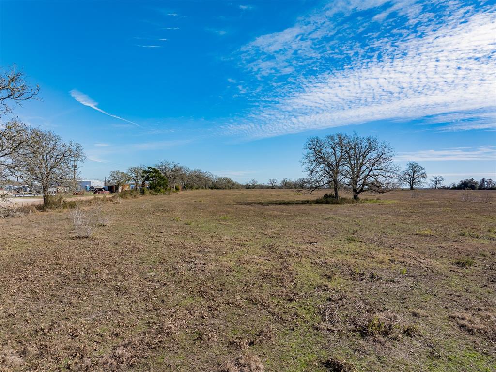 2529 Nickel Mica Road, Flatonia, Texas image 10