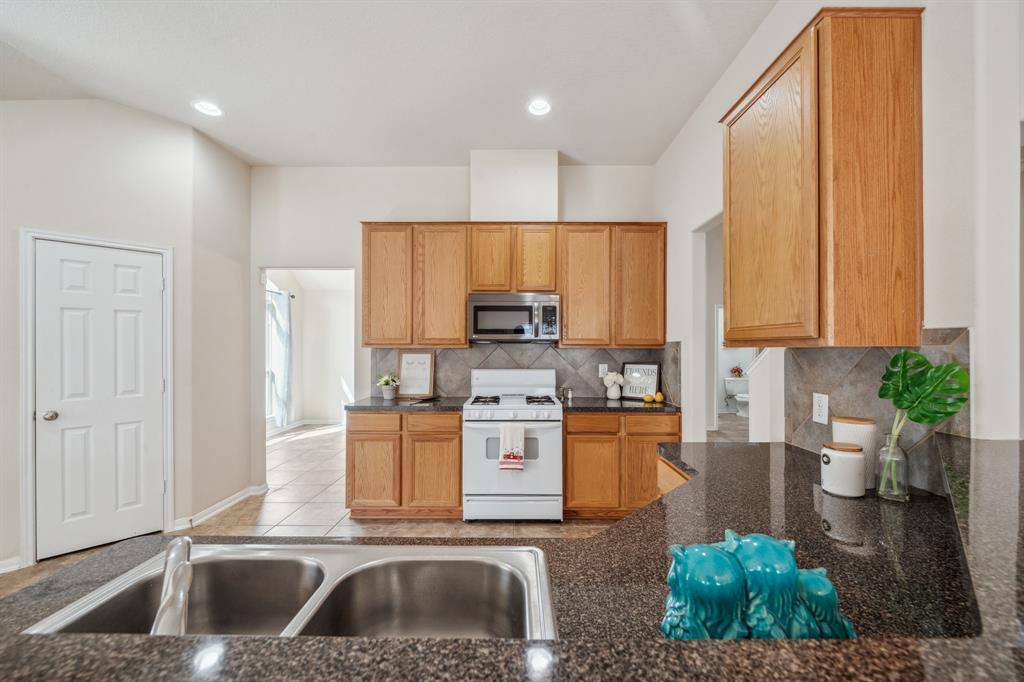 4226 Texian Forest Trail, Humble, Texas image 25