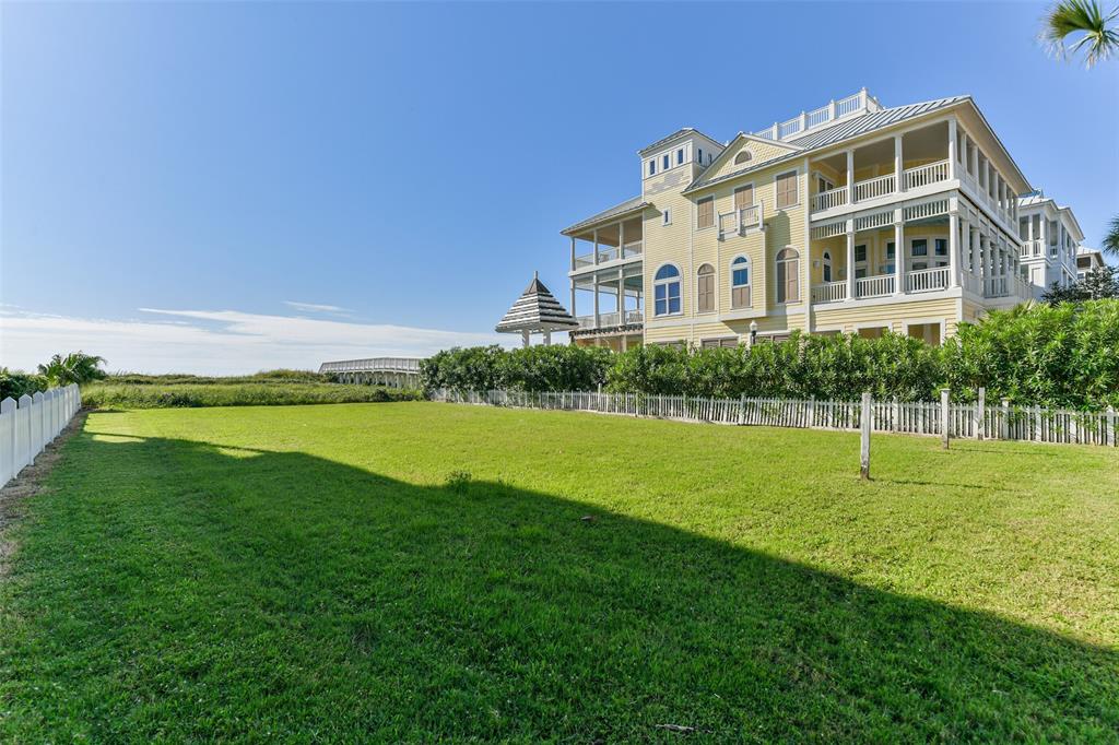 1717 Seaside Drive