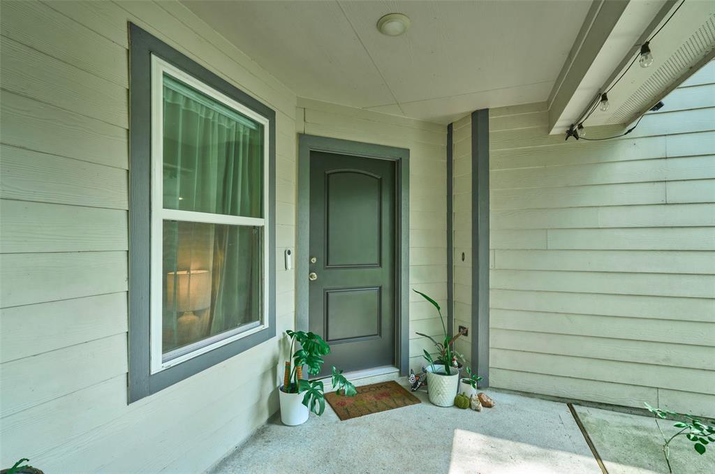4123 Frontier Road