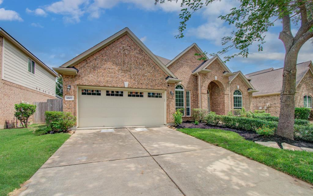 6807 Delander Way, Sugar Land, Texas image 5