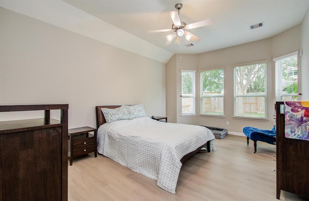 6807 Delander Way, Sugar Land, Texas image 34